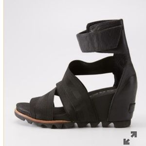 Sorel Joanie II Gladiator